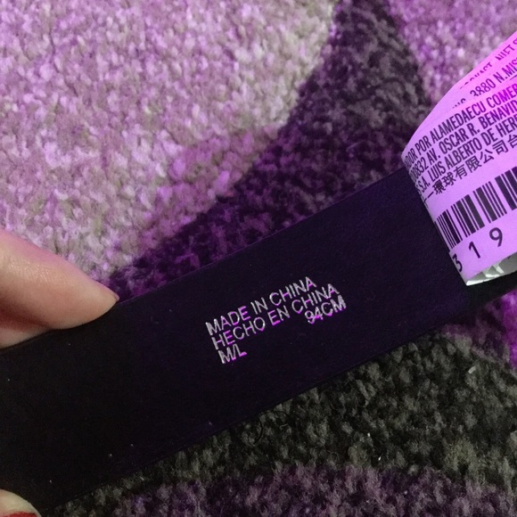 ✨ Women’s Black Studded Double Buckle Belt ✨ - Picture 3 of 4